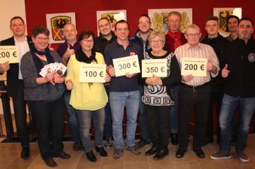 Das Bild zeigt die Münsterer Spender.