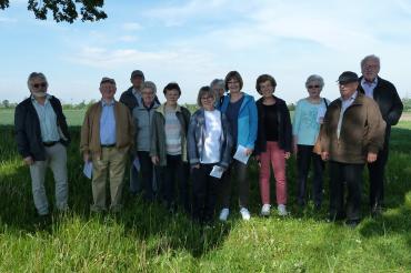 Das Bild zeigt die Fußwallfahrt der KAB Asbach-Bäumenheim.