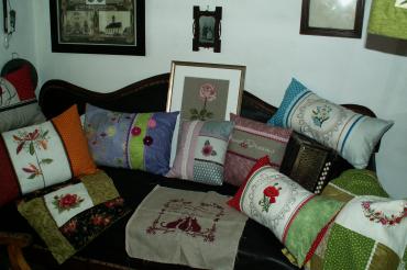 Handarbeitstechnik vom Orient bis nach Skandinavien besonders beliebt, der Kreuzstich.