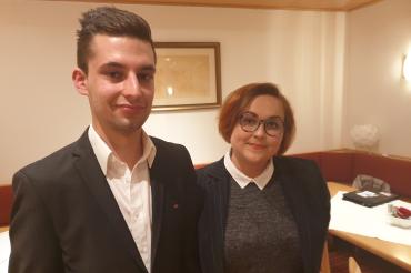 Juso Vorsitzender Daniel Becht und seine Stellvertreterin Laura Schwetz.