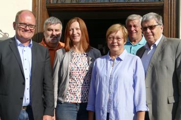 Auf dem Bild zu sehen: Georg Wiedemann, Walter Fograscher, Rita Ortler, Gabi Fograscher (1. Vorsitzende), Paul Schneele, Erich Geike