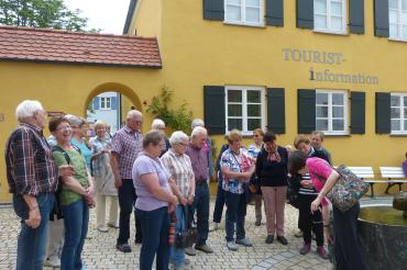 Stadtführung am Mangoldbrunnen