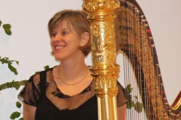 Die gebürtige Neuburgerin Christine Baumann ist eine der Musiker bei der Blossenauer Serenade.