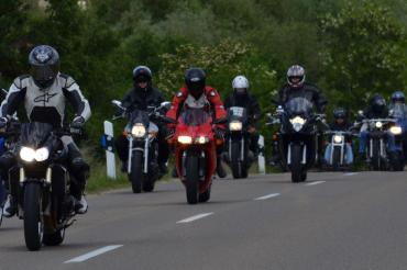 Am Samstag, 29. Juni um 15:00 Uhr findet die 11. Biker 4 Kidz-Tour statt. 