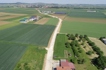 Gemeindeverbindungsstraße Nähermemmingen nach Pflaumloch 