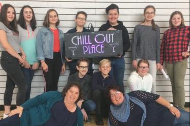 Hinten (v.l.n.r.): Julia Kundinger, Anna Häusler, Paula Hippler, Sebastian Beer, Sebastian Lechner, Julia Bauch, Emma Seiler, Mitte (v.l.n.r.): Nils Mendick, Jakob Miehling, Petra Bock, vorn: Andrea Meggle, Ute Lechner