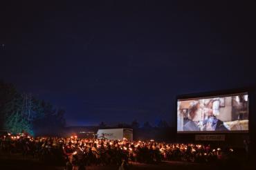 Bild von dem Open-Air-Kino in Uttenreuth.