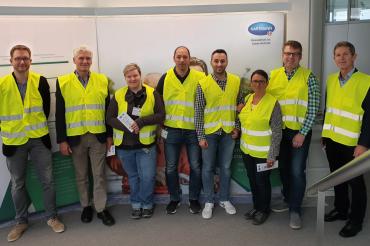 Teilnehmer des Lean-Erfa-Kreis vor Ort bei der Firma Hartmann in Herbrechtingen.