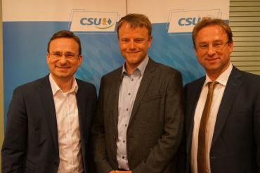 Das Foto zeigt (von links) Joachim Fackler, Stefan Loh und MdL Wolfgang Fackler. 