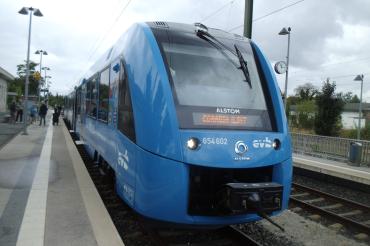 Der künftige "Hesselbergzug" iLINT von Alstom auf dem "Tag der Franken"