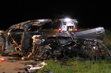 Bei Rudelstetten ereignete sich am vergangenen Sonntagabend ein schwerer Verkehrsunfall. 