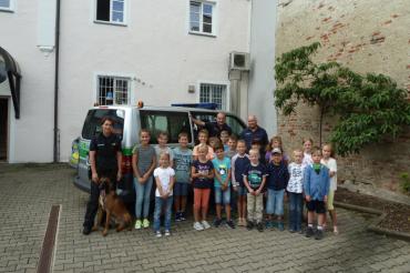 Ferienprogramm bei der Rainer Polizei 
