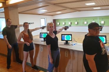 Auf dem Bild sieht man einen Ausschnitt aus dem Tag der offenen Tür der Hubertusschützen Riedlingen