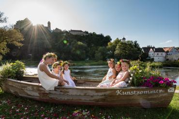 Fotoshooting mit Kindern beim Harburger Kunstsommer. 