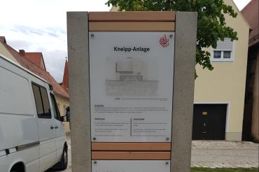 Hinweisschild Kneippanlage Stadt Nördlingen