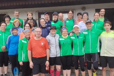 Nördlinger Läufer mit den Begleitern des SV Mauren