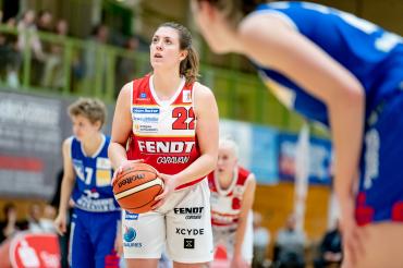 Das Bild zeigt Laura Geiselsöder bei ihrer 7. Saison in Nördlingen