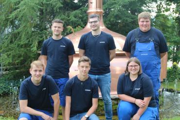 Die sechs neuen Auszubildenden am Standort Oettingen (hinten: Benedikt Albrecht, Raphael Kienle, Elia Dan Grimmeis; vorne: Josua Ertl, Luca Zwickel, Maren Schildenberger; v.l.n.r.)