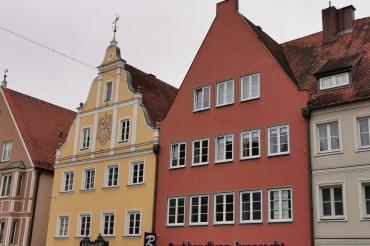 Das Bild zeigt die Gebäude in der Reichsstraße 39/41