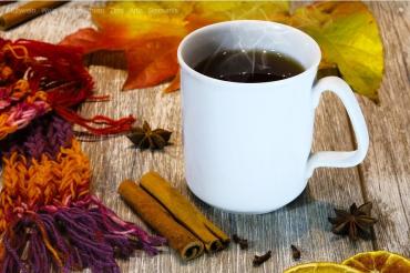 Das Bild zeigt eine Tasse Glühwein