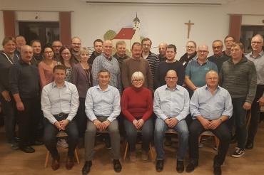 Die Stadtratsandidaten und -kandidatinnen der Stadtteilliste Oettingen