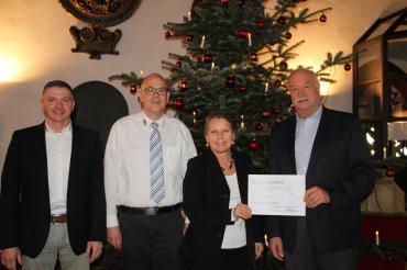 Von links: Rainer Strobel, Dirk Fragner, Brigitte Bosch und Oberbürgermeister Hermann Faul