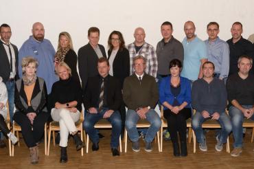 Das Gruppenbild zeigt die Kandidaten der "Bürger für Donauwörth" 