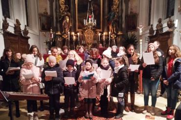 Am 1. Advent fand das Adventssingen in Oberndorf statt. 