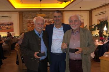 Auf dem Bild zu sehen (von links): Felix Späth, Präsident Richard Hörmann, Anton Kunz. 