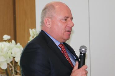 Das Bild zeigt Norbert Betz.