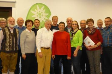 Das Bild zeigt die Jubilare der DAV Sektion Nördingen.