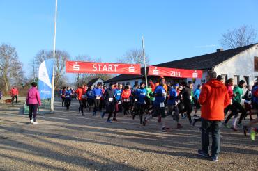 Das Bild zeigt den 5. Dreikönigslauf in Mauren.