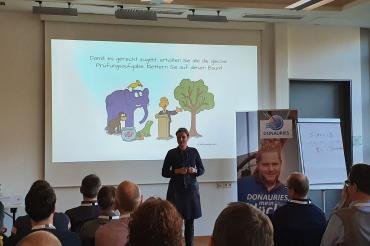 Was Unternehmen machen sollten, um ihre Fachkräfte zu sichern, haben 32 Teilnehmer von Unternehmen im Landkreis Donau-Ries am 6. Februar in einem intensiven Workshop der Veranstaltungsreihe DONAURIES informiert gelernt. Das Thema des Workshops: Begeistern kann, wer begeistert ist – Menschen erkennen und Stärken richtig einsetzen. 