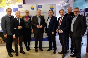 Das Bild zeigt die Ausstellungseröffnung "CityRiver".