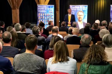 OB-Kandidat Steffen Höhn präsentierte im Schrannensaal sein Programm. 