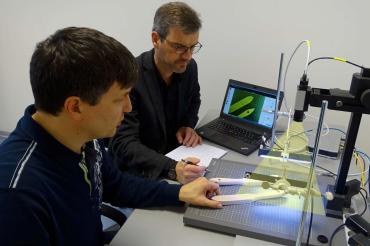 Joachim Weiß, Josef Wolf, mit KI Kamera