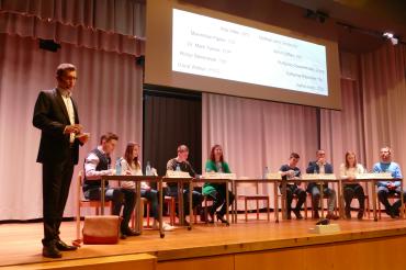 Nördlinger OB-Kandidaten bei der Podiumsdiskussion an der Realschule Maria Stern