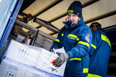 Bundesweit sind die ehrenamtlichen Helferinnen und Helfer des THW im Einsatz um die Behörden bei der Bekämpfung des Corona-Virus zu unterstützen. Auch die THW-Einsatzkräfte aus dem Landkreis Donau-Ries sind momentan an verschiedenen Einsätzen beteiligt.