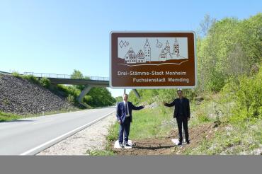 Touristische Hinweisschilder Wemding Monheim
