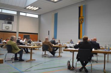 Stadtratsitzung in der Neudeggersporthalle in Donauwörth 