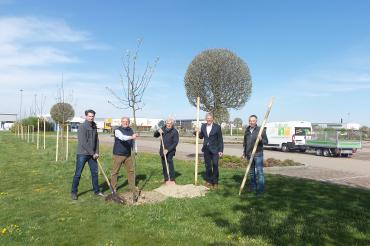 Im Zuge der Klimakrise hat sich Fendt-Caravan entschieden, das Thema „WIR pflanzen Bäume“ aktiv anzugehen. 