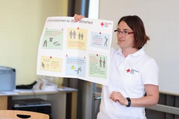 Das Bayerische Rote Kreuz KV Nordschwaben bietet ab sofort wieder die Rot-Kreuz-Kurse für Führerscheinbewerber an. Hier 