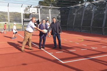 v.l.n.r. Wolfgang Kilian (ehem. Bürgermeister), Bürgermeister Günther Pfefferer - Vorsitzender LAG Monheimer Alb-AltmühltalJura e.V. , 1. Bürgermeister Christoph Schmidt. 