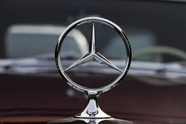 Mercedes-Stern
