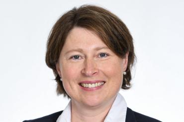 Das Bild zeigt Claudia Marb, die 1. stellvertretende landrätin.