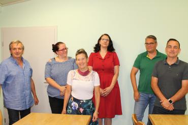 Das Gruppenbild zeigt die neue Vorstandschaft des SPD Ortsverbands Asbach-Bäumenheim. 