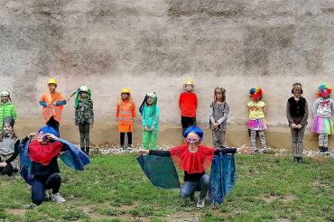 Musiktheaterprojekt - „Das große und das kleine Pfüh“