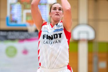 Tori Waldner trug in ihrem ersten Erstligaspiel gleich ein Double-Double zum Pokalsieg in Freiburg bei.