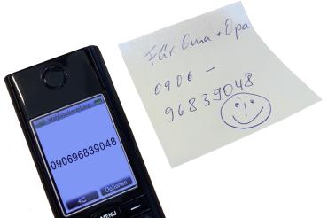 Das Bild zeigt die Nummer für die Telefonaktion