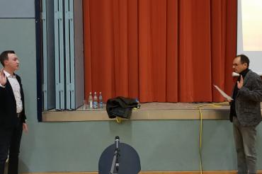 Nicolas Bumba wurde als Nachrücker im Wemdinger Stadtrat vereidigt.